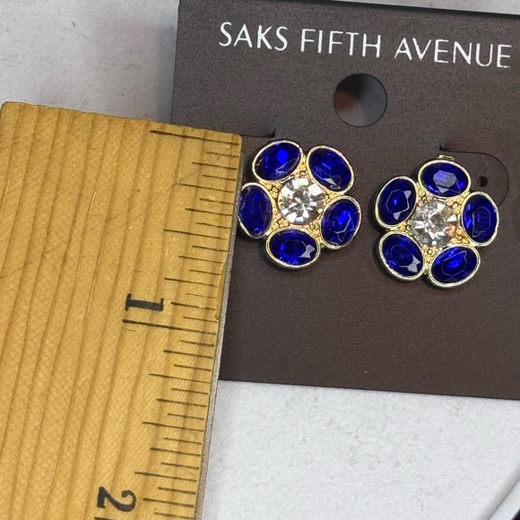Saks Fifth Ave Gold Tone Blue Crystal Flower Post Earrings - Picture 8 of 8